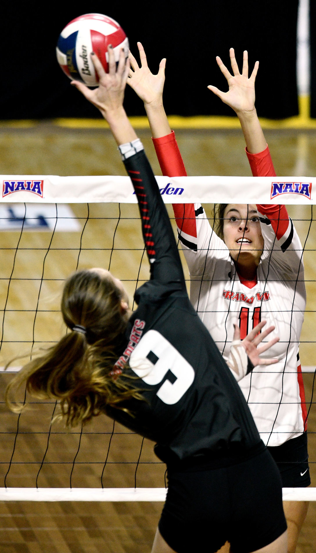 Grand View vs Indiana Wesleyan NAIA volleyball
